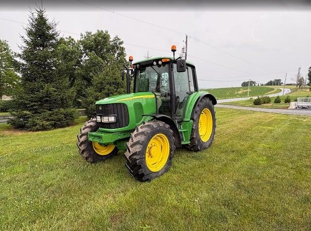 2004 John Deere 6320