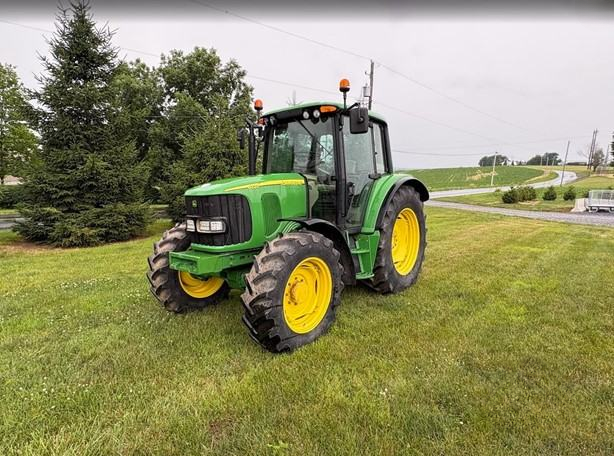 2004 John Deere 6320 photo 2