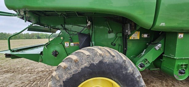 2004 John Deere 9660 STS photo 4