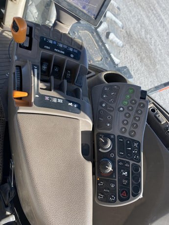 2012 John Deere 9560R photo 14