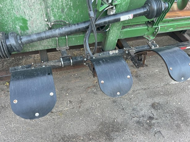 2013 John Deere 616C photo 10