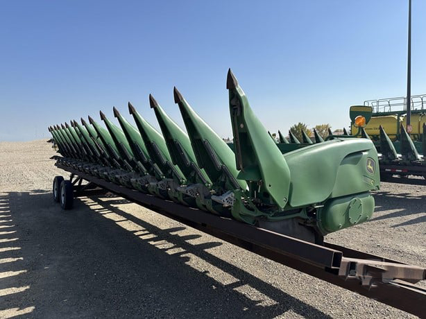 2013 John Deere 616C photo 19