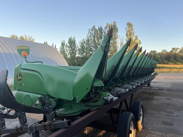 2013 John Deere 616C photo 9