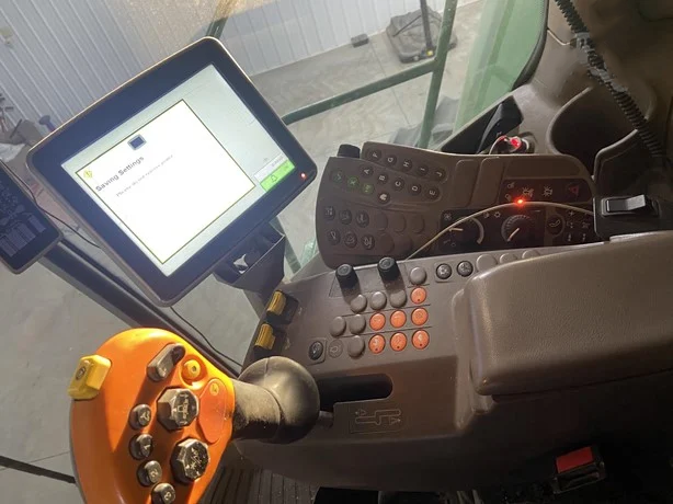 2013 John Deere S680 photo 14
