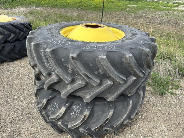 2013 John Deere S680 photo 7