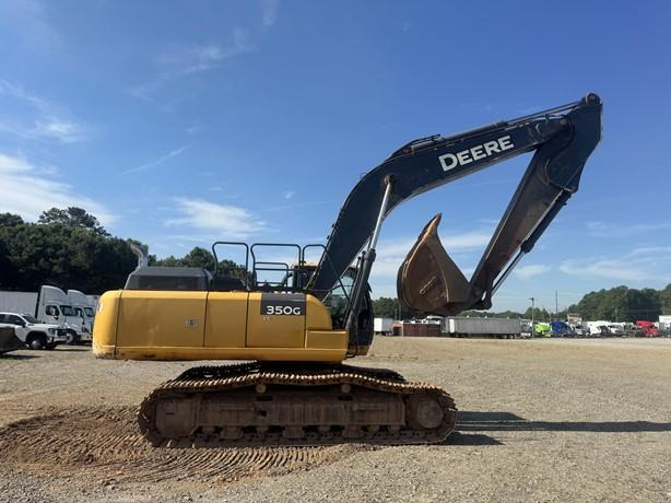 2017 Deere 350G LC photo 2