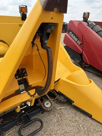 2017 New Holland 980CR photo 3