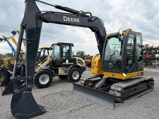 2018 Deere 75G