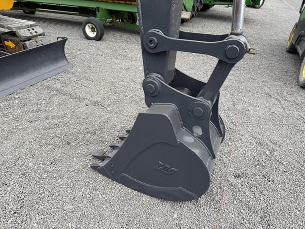 2018 Deere 75G photo 4