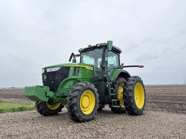 2021 John Deere 7R 210