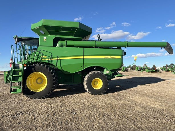 2021 John Deere S790 photo 3
