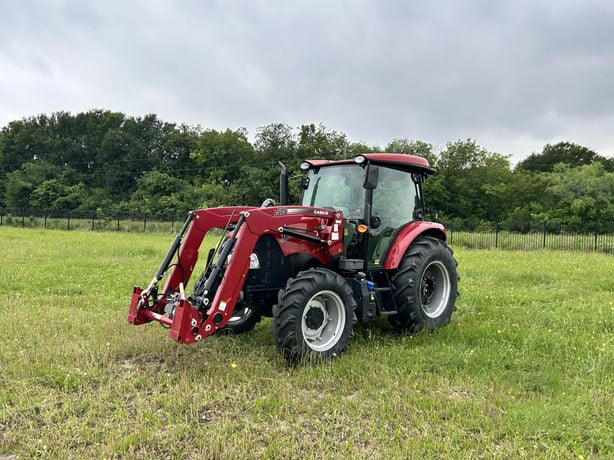 2022 Case IH Farmall 105A photo 10
