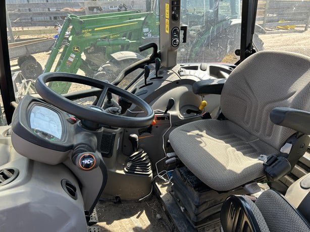 2022 Case IH Farmall 75C photo 8
