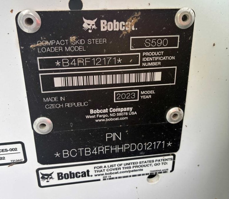 2023 Bobcat S590 photo 3
