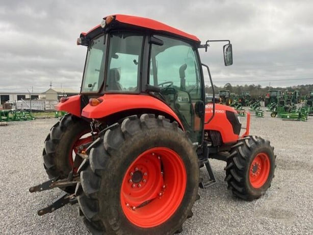 2023 Kubota M7060 photo 11