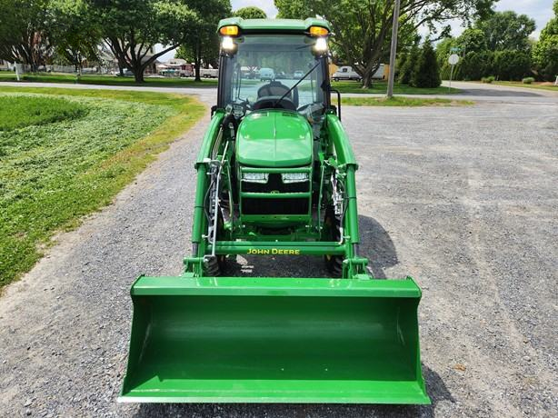 2024 John Deere 3039R photo 3