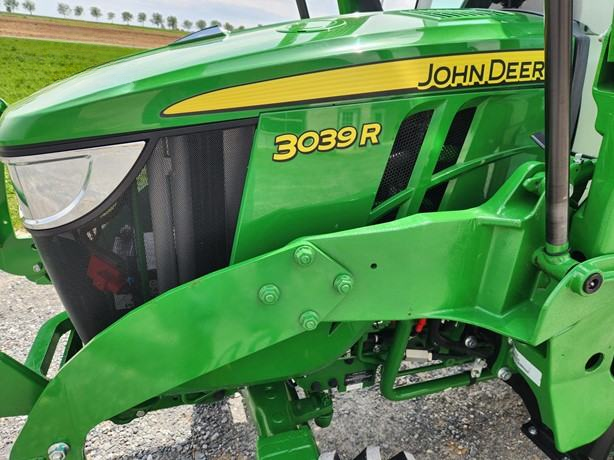 2024 John Deere 3039R photo 5